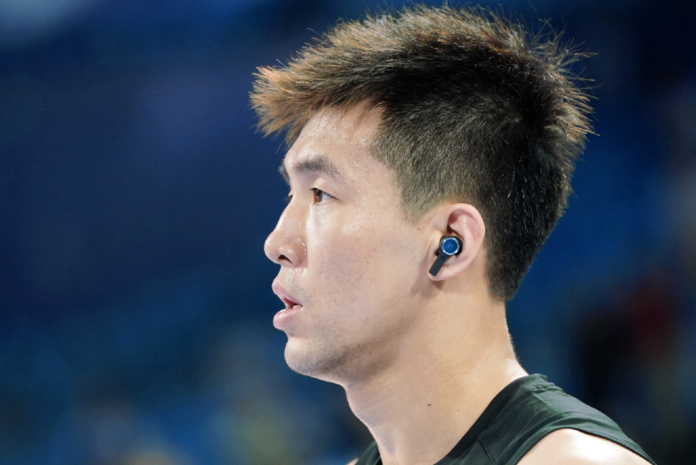 篮网绝杀福建队,郭艾伦带队取胜 篮网绝杀福建队,郭艾伦带队取胜