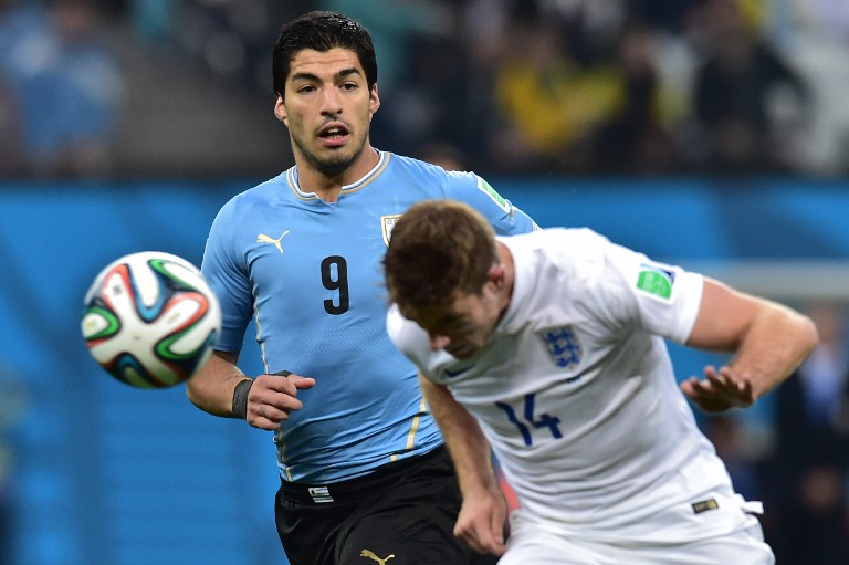 多特蒙德绝杀乌拉圭，格纳布里惊艳四座