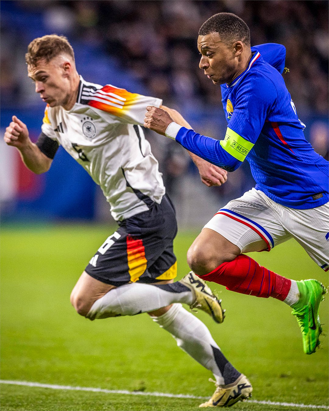 欧洲联赛中球队之间的对抗引发无穷讨论 欧洲联赛中球队之间的对抗引发无穷讨论