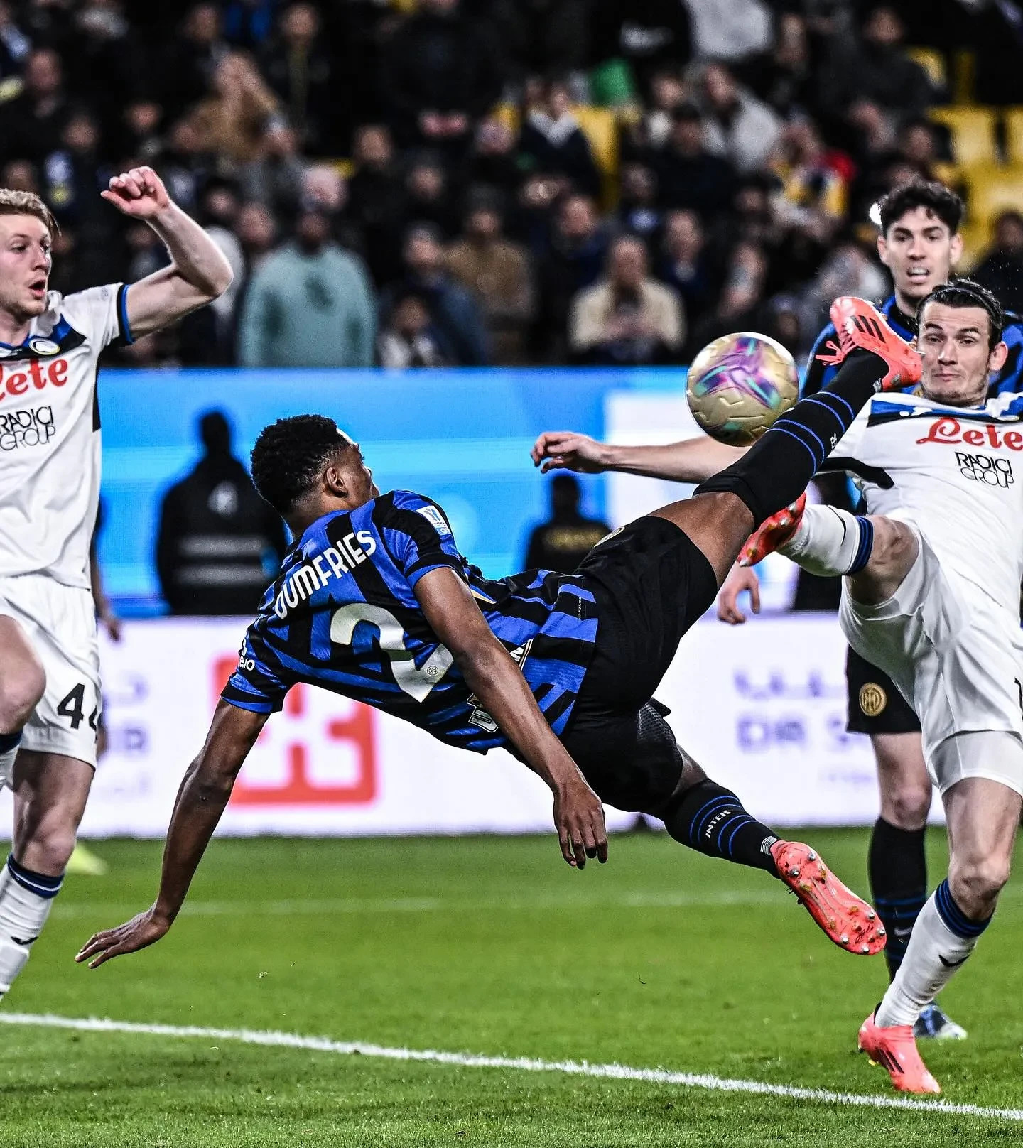 罗马客场大胜国际米兰，震惊全场