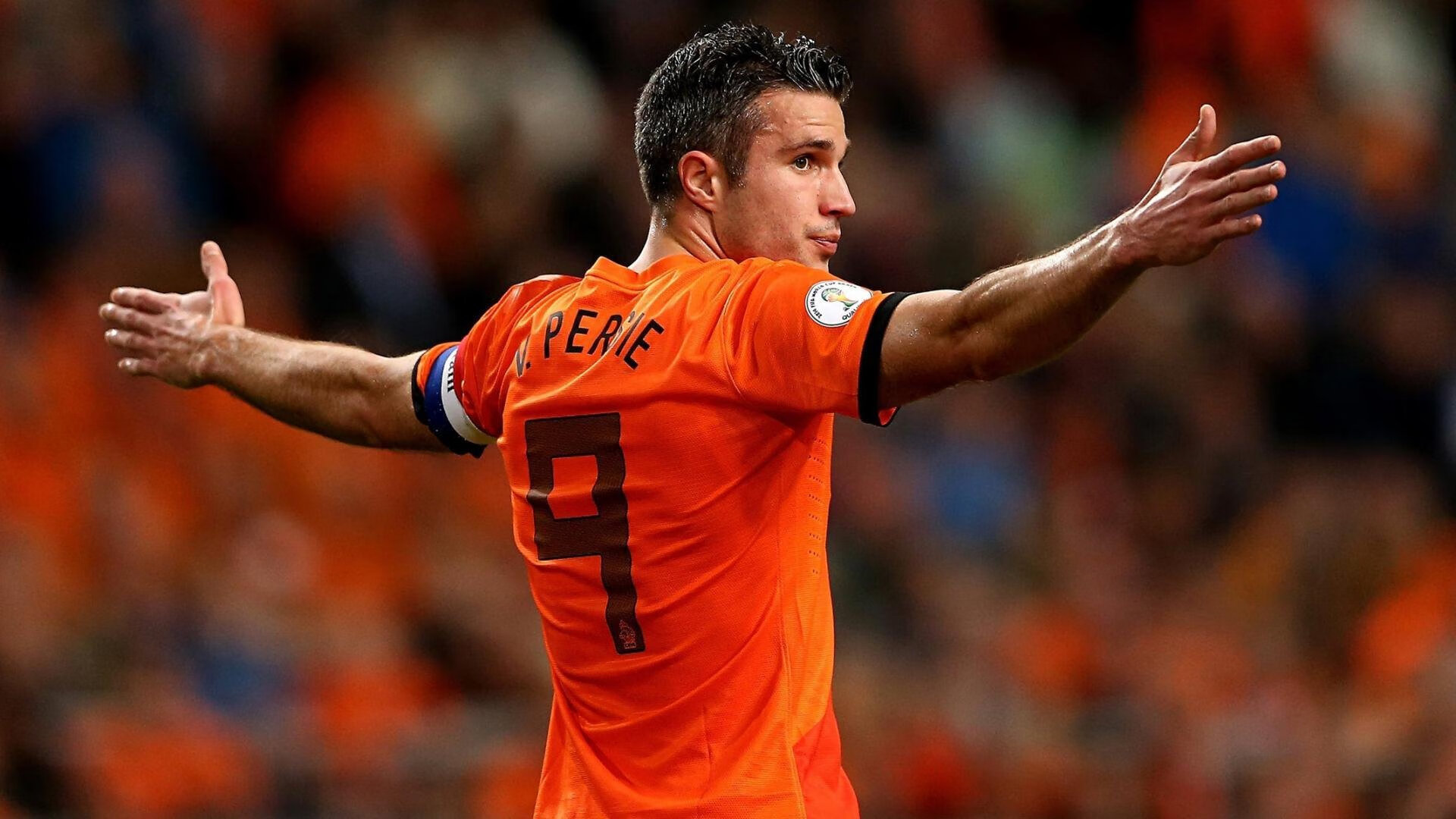 年度焦点之战之夜，拉文压制级发挥，书写传奇新章